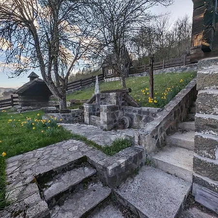 Kojadinovica Koliba *